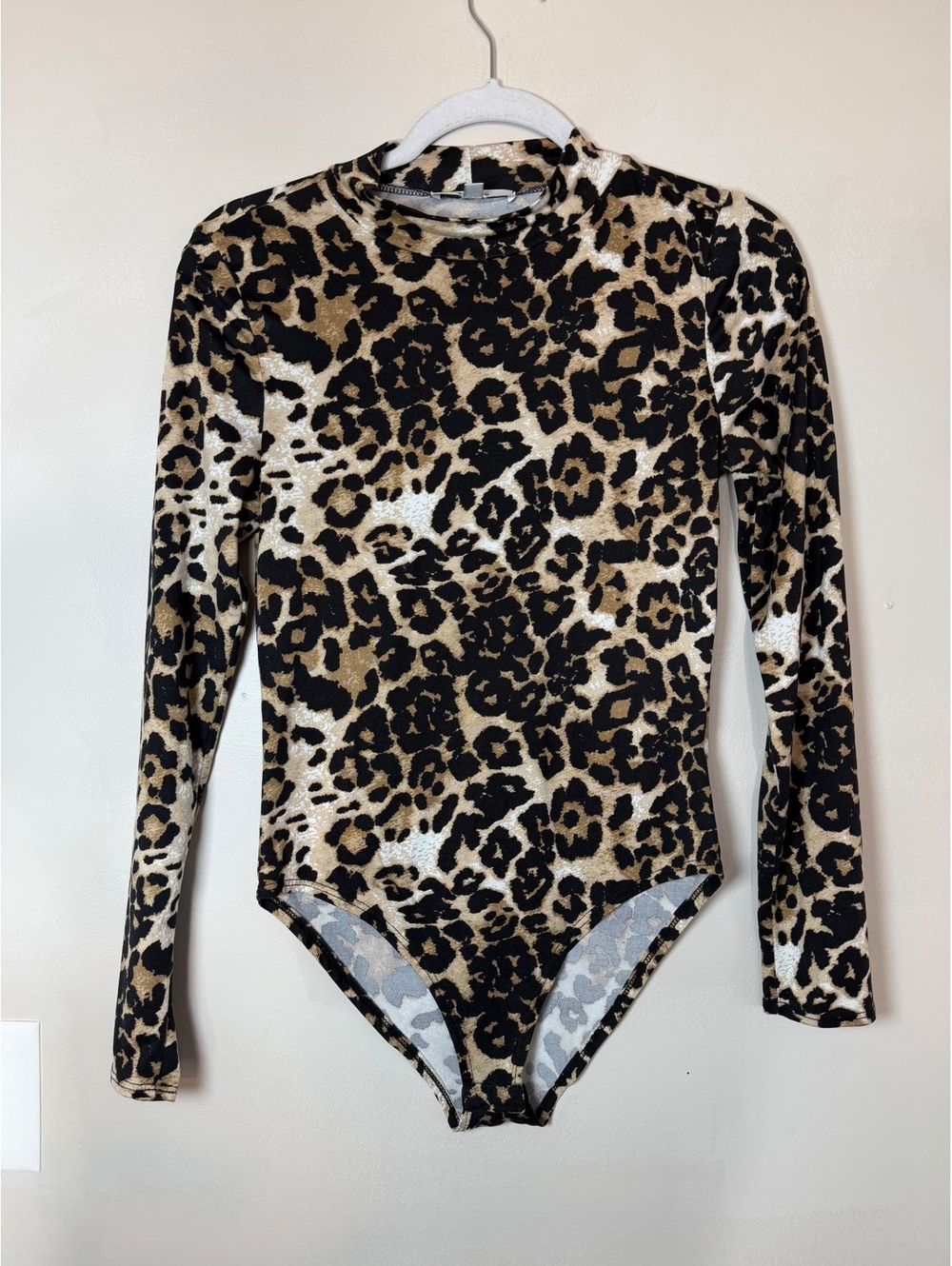 Gaze Women's Small Leopard Print Long Sleeve Bodysuit